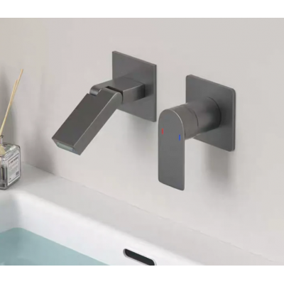 Basin Mixer -  Wall Mounted Bathtub Bathroom Faucet Single Handle Mixer Tap